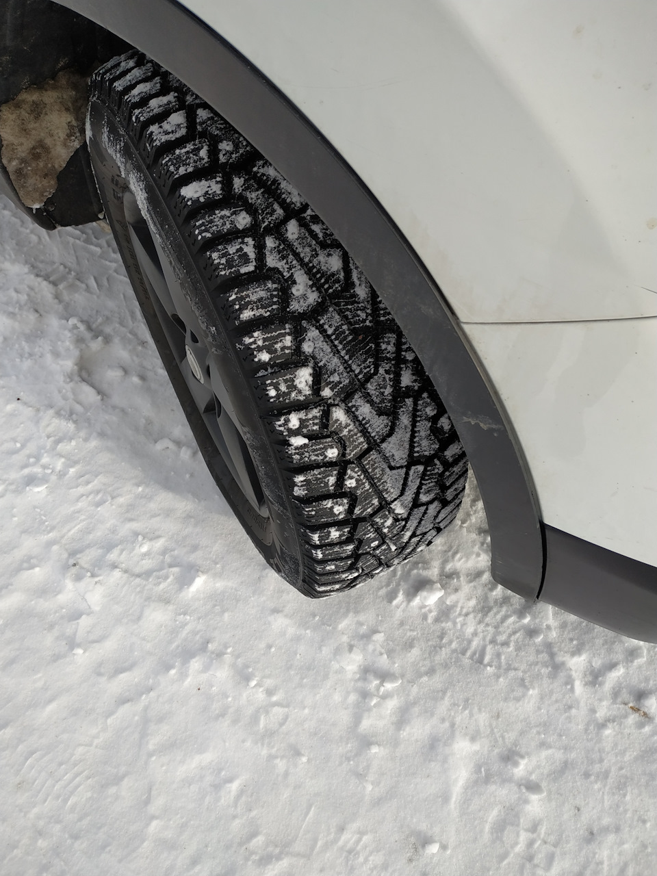 Зимова гума Pirelli-Winter-Ice-Zero 2