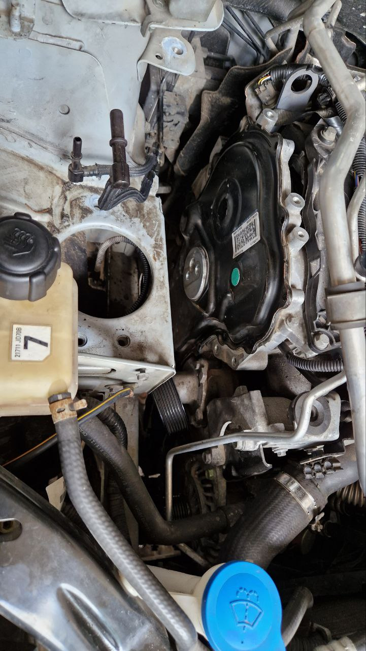 Заміна ланцюга ГРМ Qashqai 2.0dci M9R 1