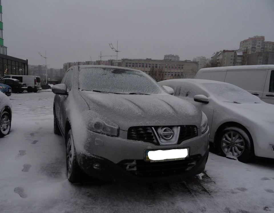 № 3. Зимові покатушки Динозаврика