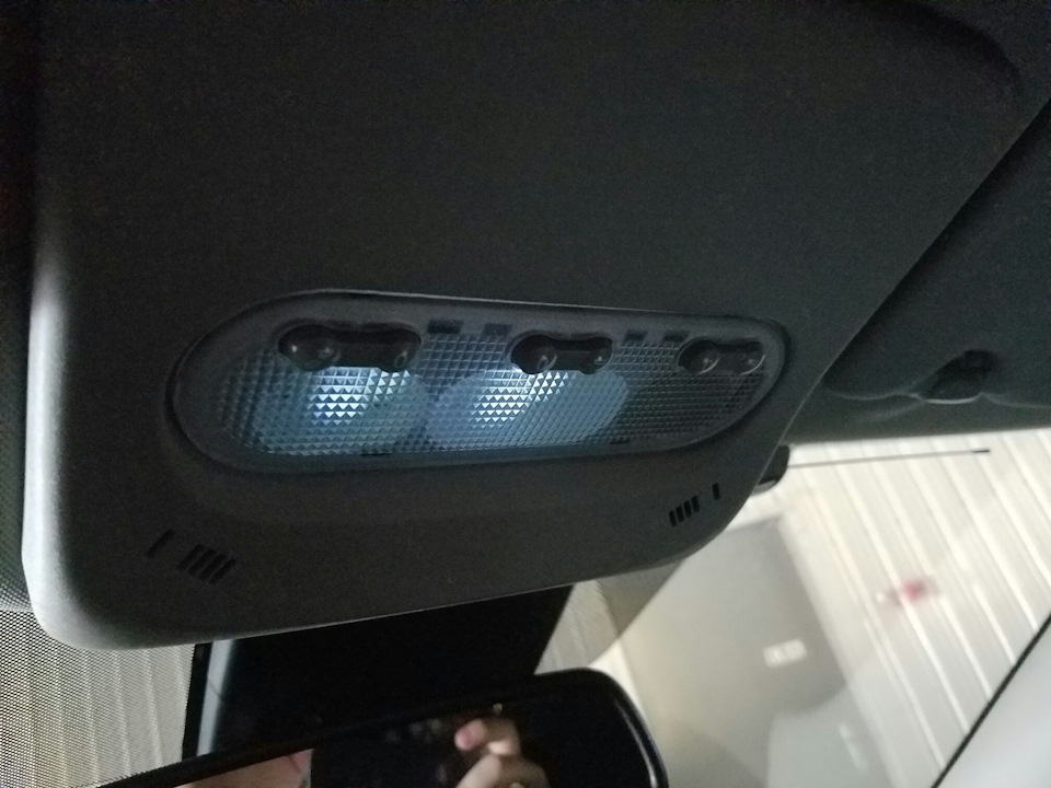 LED в салон 2