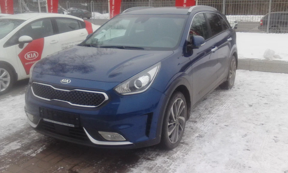 Порівнюю з новою KIA Niro