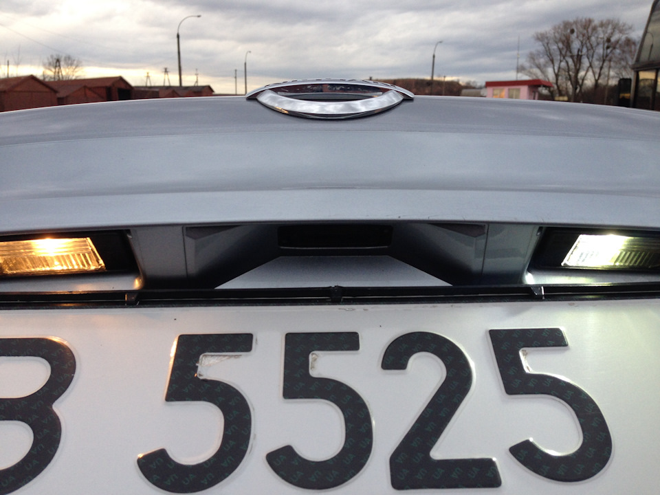 Задній ліхтар Nissan QASHQAI (запитання)? 3