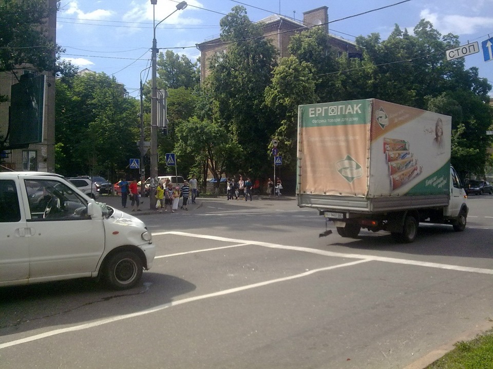 переслідування відхилено( 2
