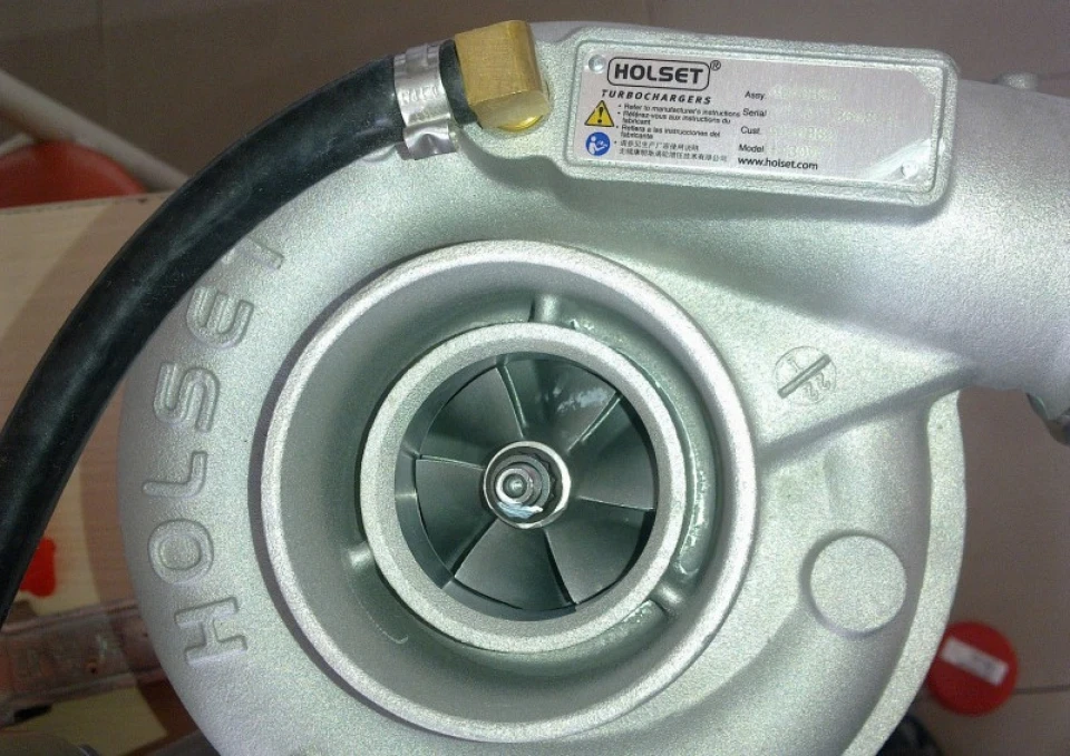 Приїхав равлик Holset HX30