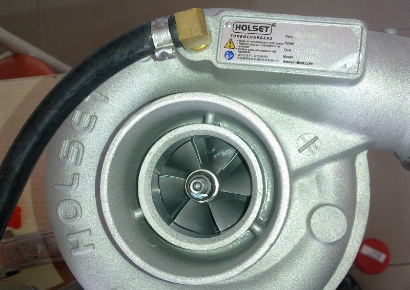 Приїхав равлик Holset HX30 1