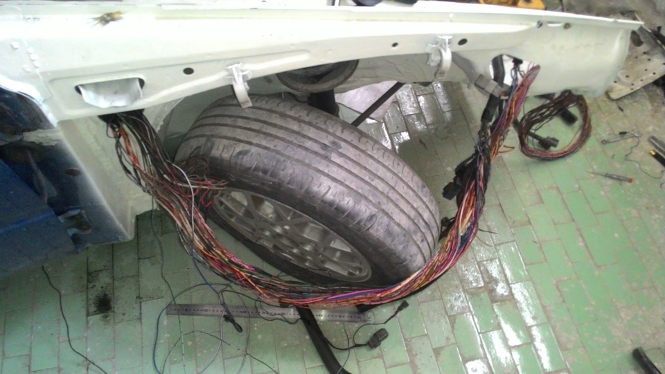 ЕСП у Silvia S12 та інші роботи з проводки. 3