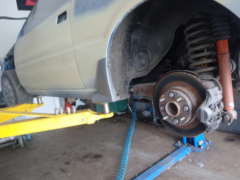 Пороги MK2, Диски SSR, Нові фари та колектор. 2