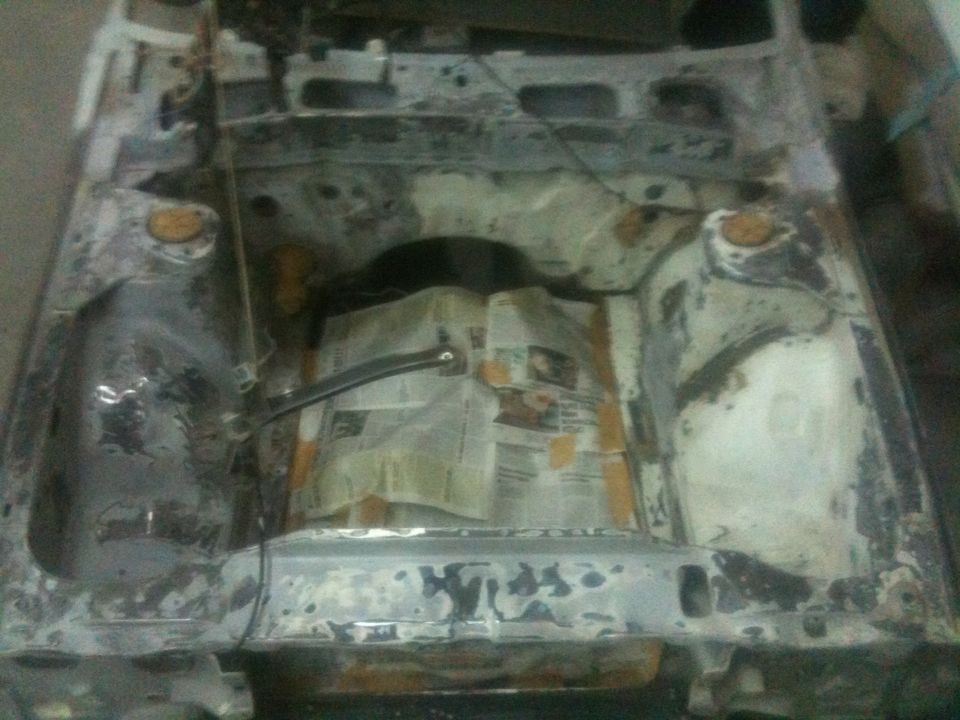 задув підкапотне 1