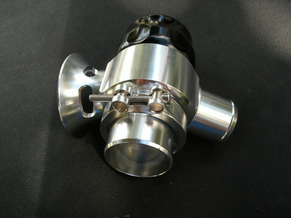 BRIDE Low Max (репліка) і BOV 5