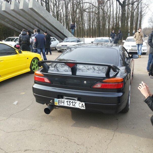 Вчорашня зустріч праворуких авто 4