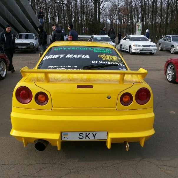 Вчорашня зустріч праворуких авто 3