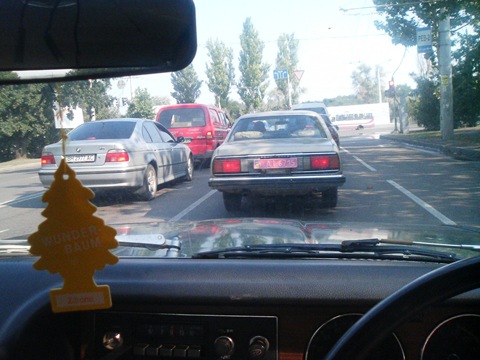 Постановка на облік та поїздка на зліт праворульних машин Одеси 1