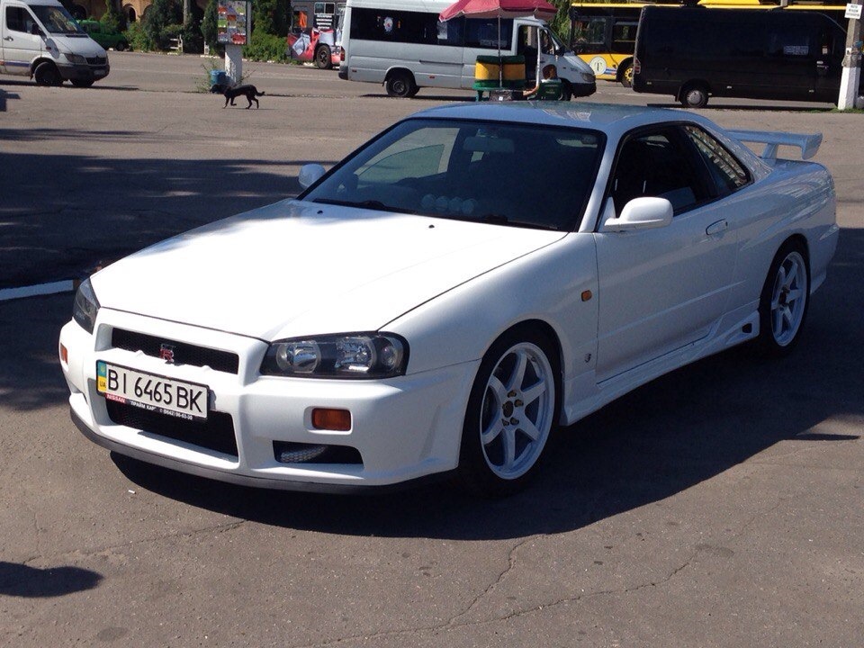 Продам пороги на Скай R34 Купе 1