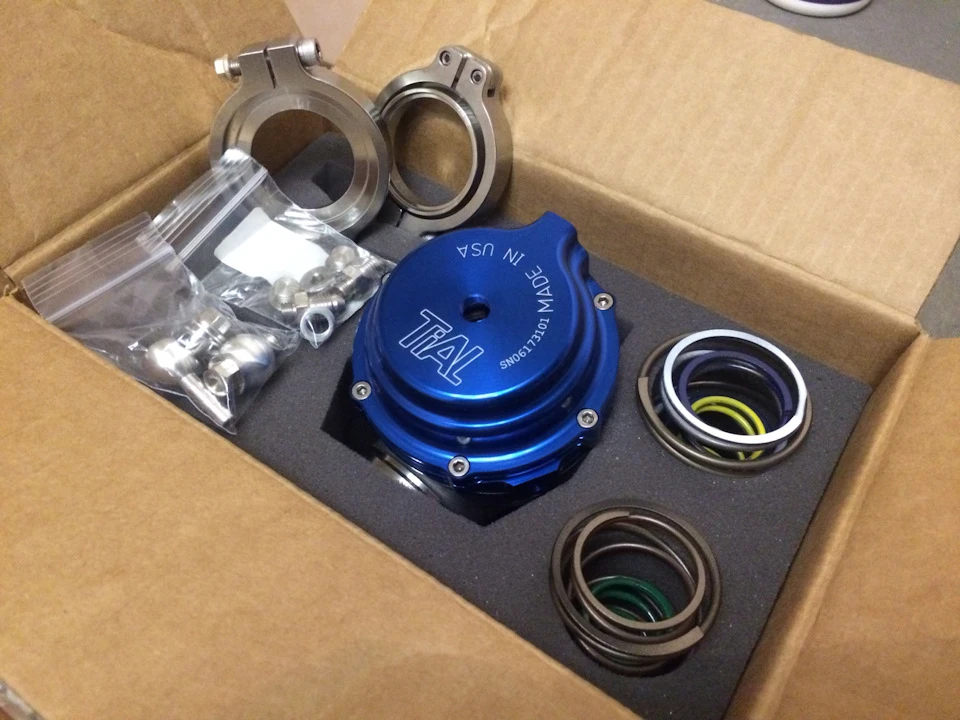 Tial MV-R 44mm