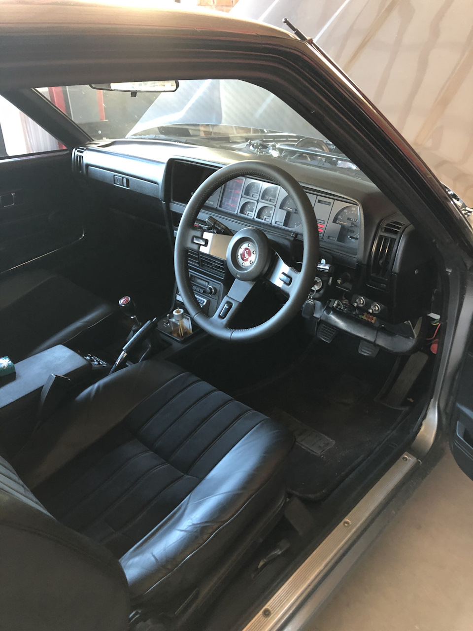 Руль Nissan skyline c210 5