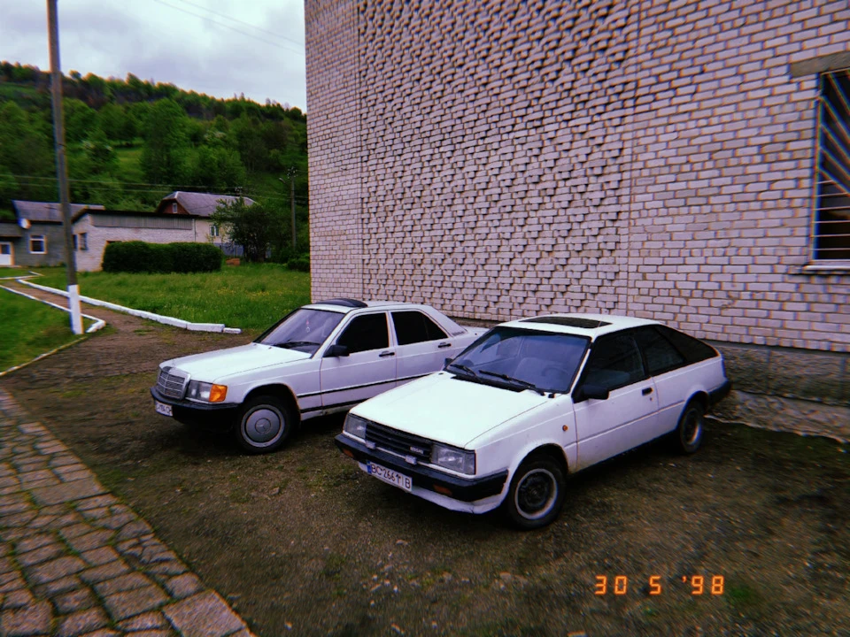 Фото