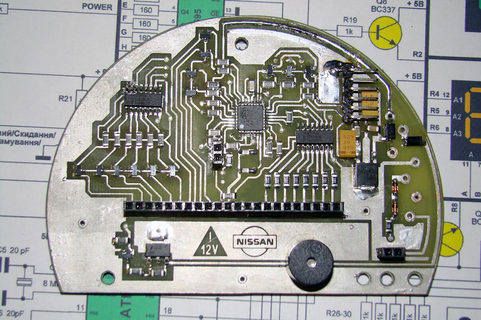 Новий спідометр-одометр з квазіаналоговою шкалою, керуванням EEPROM через меню та іншими примочками 3