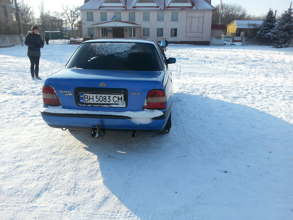 У Новий рік, у новому вигляді Nissan Sunny N14 3