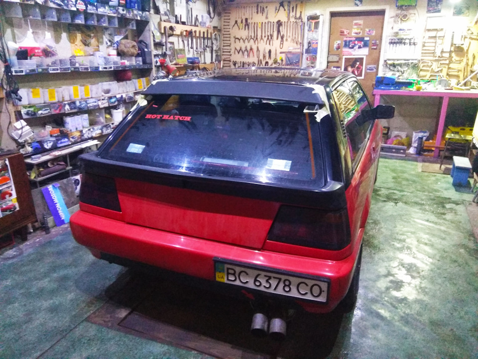 Задній спойлер (оригінал) GTI 2