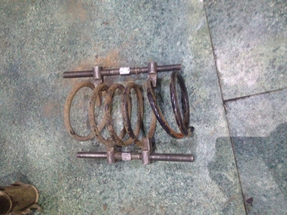 Заміна стійок.(JAPANPARTS MM-10022) 4