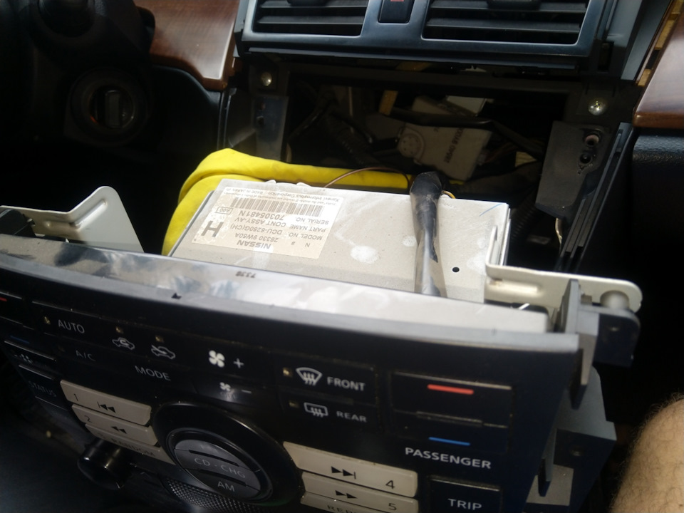 Aux 2
