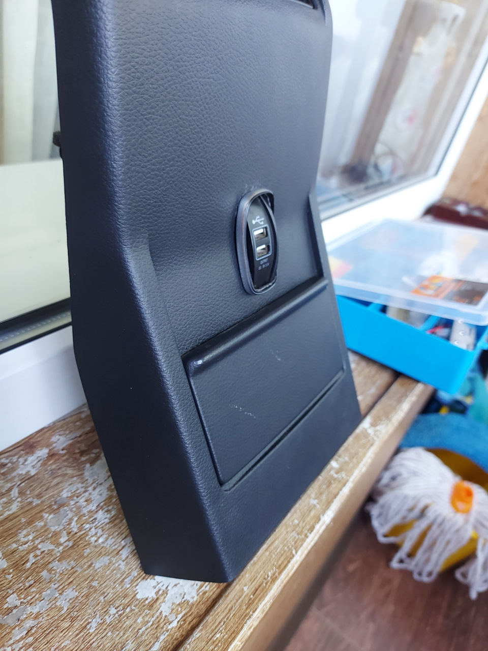 USB заряд для пасажирів 1