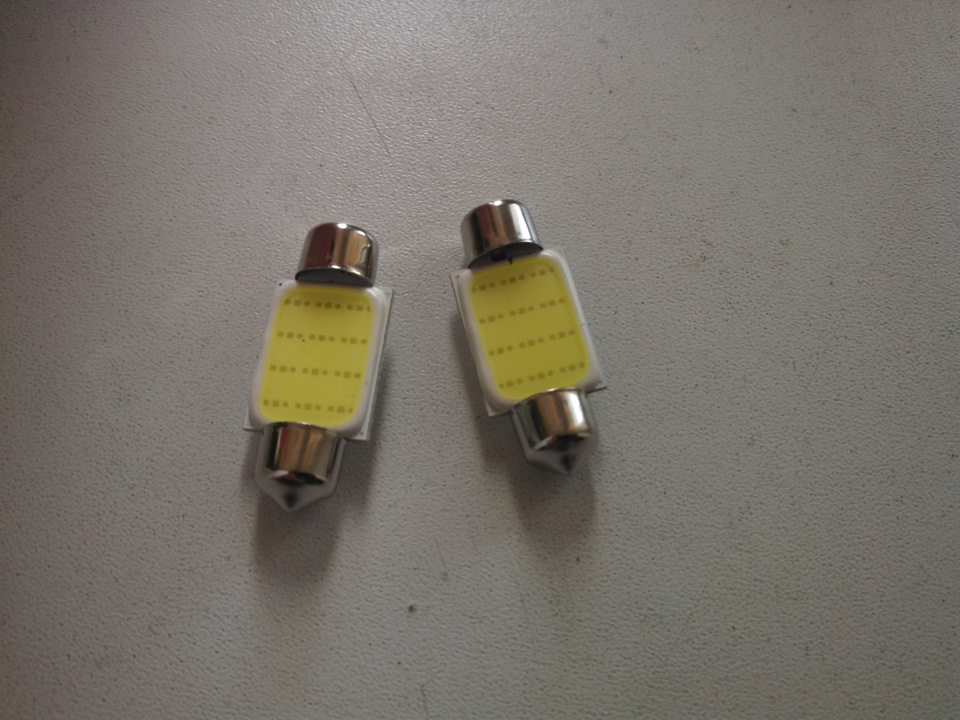 LED лампи з Китаю (через місяць лампи стопів перегоріли) 4