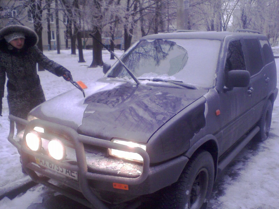 Кілька останніх днів або важка доля зимового існування машин на наших дорогах. 5