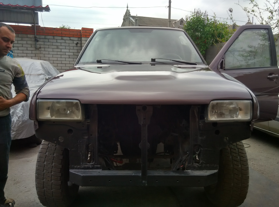Встановили капот. 3