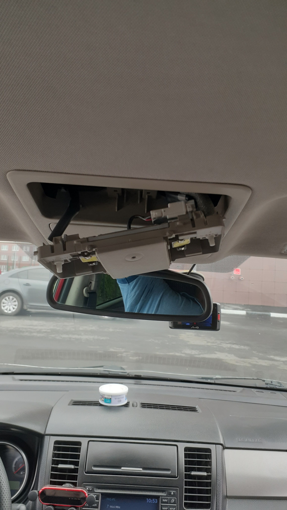 Хто що підкаже світом? 1