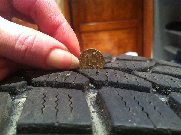 зимова гума 225/55 R16 Dunlop 1