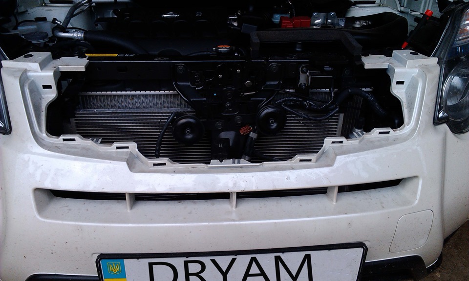 Встановлення решітки в бампер 3