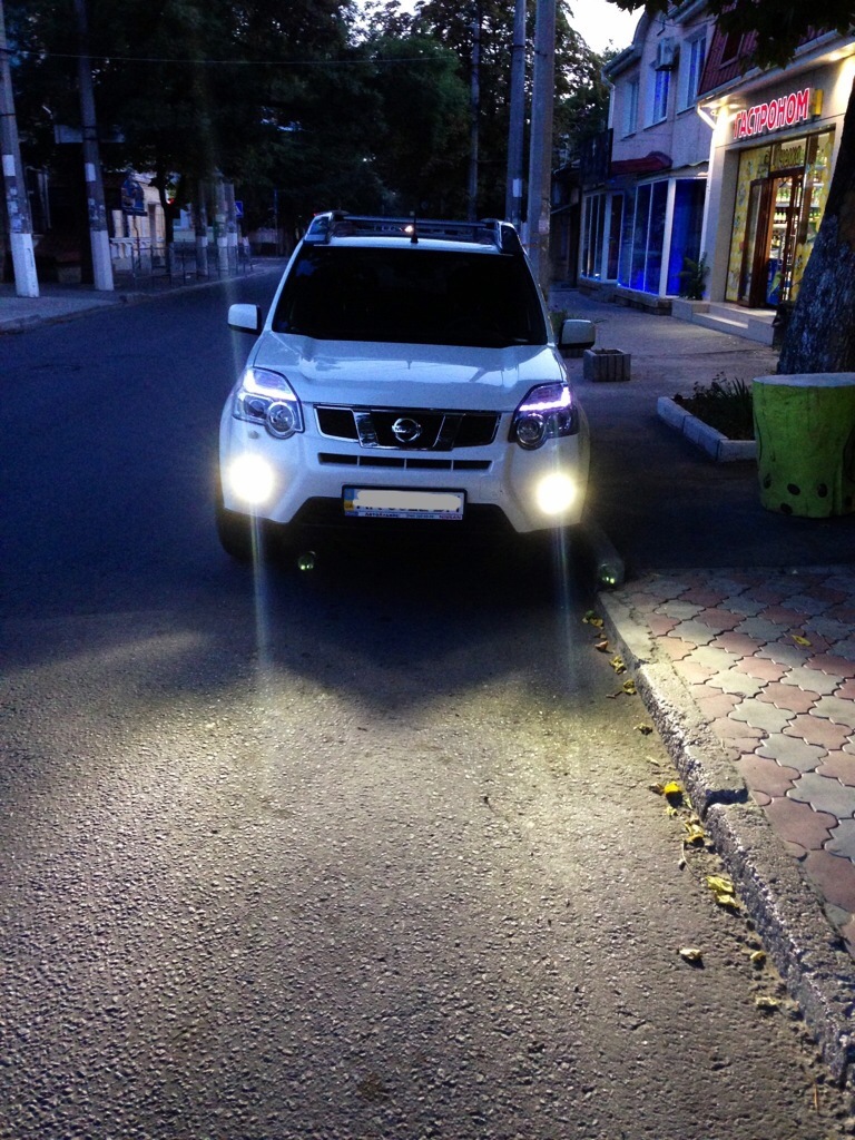 Установка LED HEAD доїодних ламп у ПТФ 5