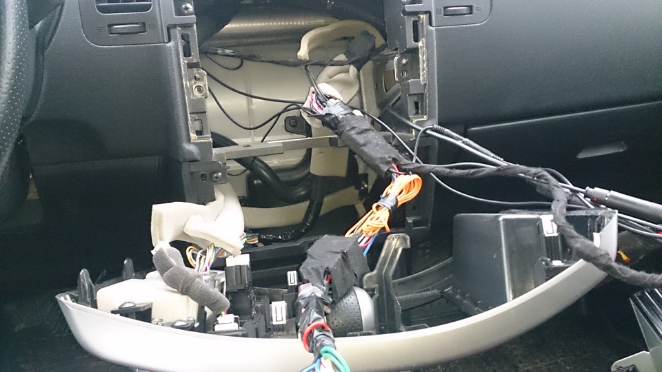 Заміна голови на Clarion NX702e 2