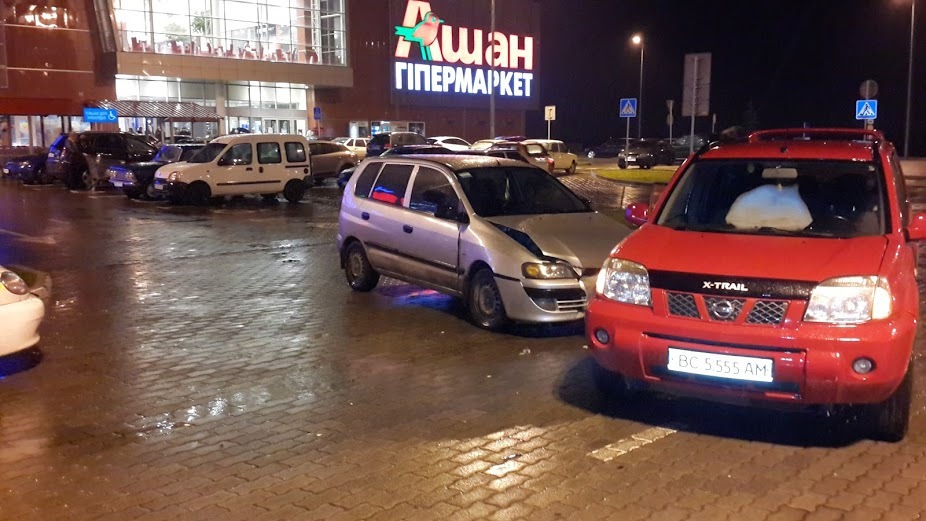 Таксисти мати їх за ногу | або ДТП 2