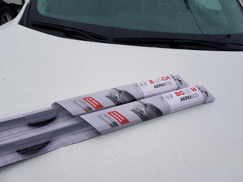 Щітки двірників Bosch 1