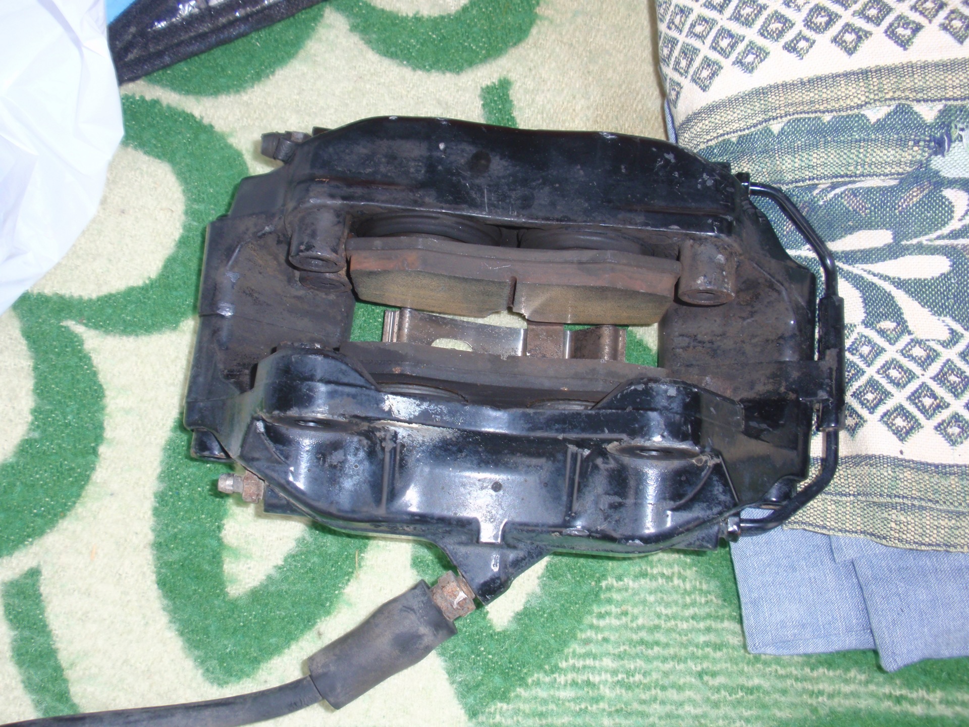 Тормоза Brembo(4 поршня). 3