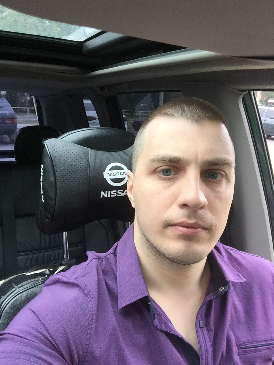 Ніщочок для підголівника 1