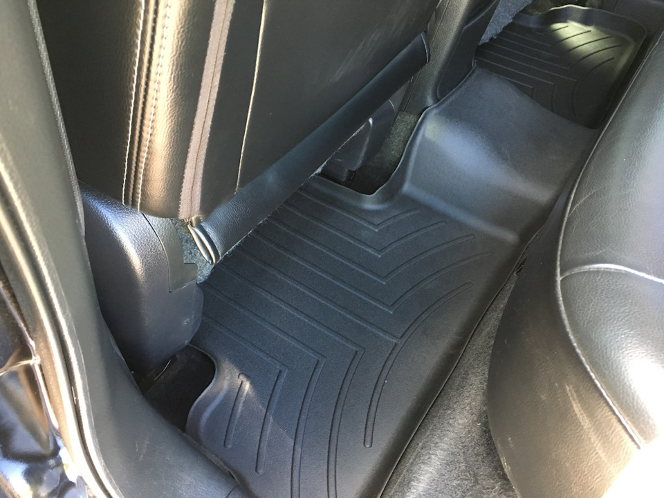 Килимки WeatherTech 4