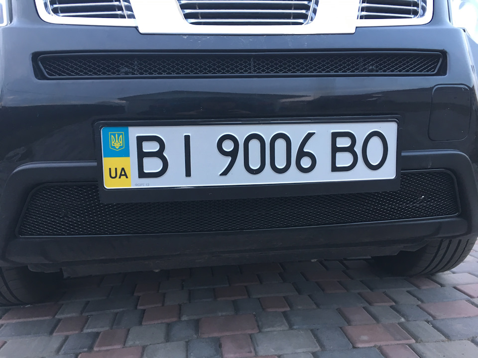 Рамка захисту радіатора Novline 2