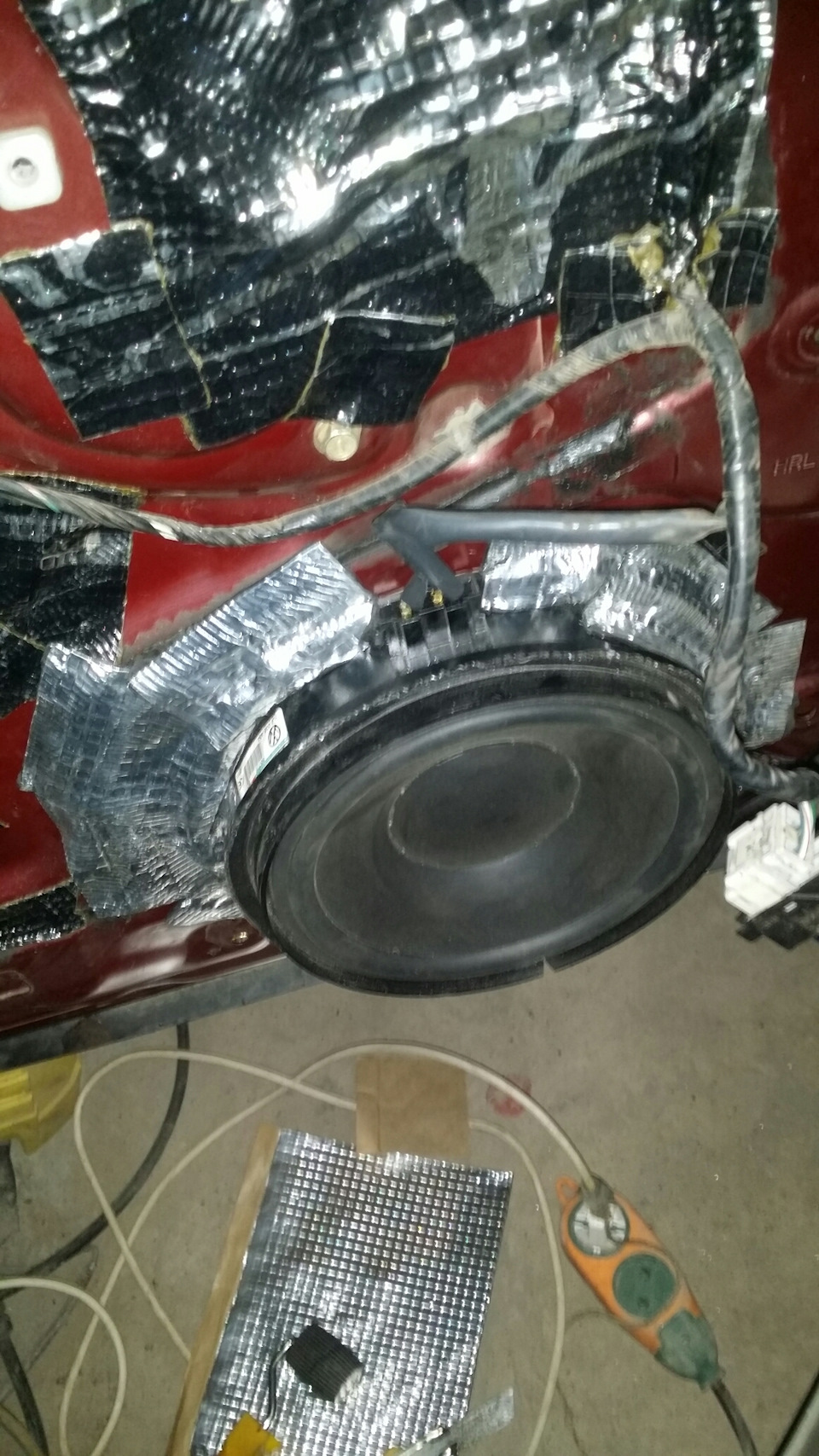 Dynaudio 8 20 см в nissan xtrail t30 +1 двері) 4