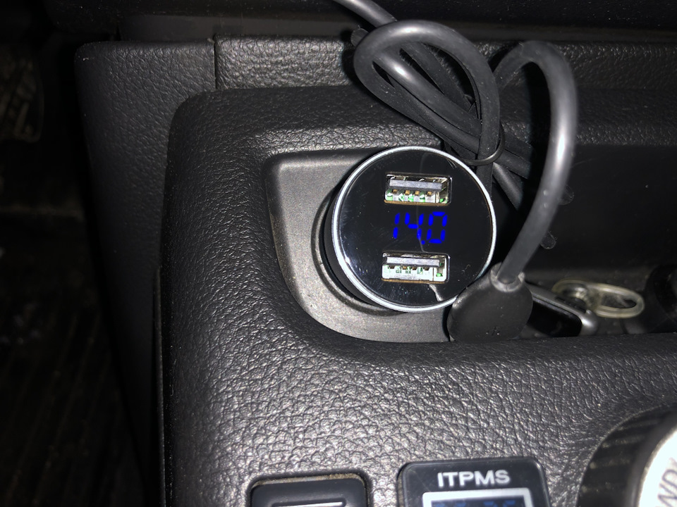 USB в прикурювач 3