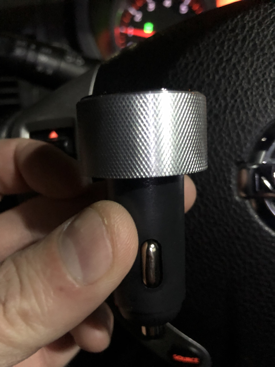 USB в прикурювач 1