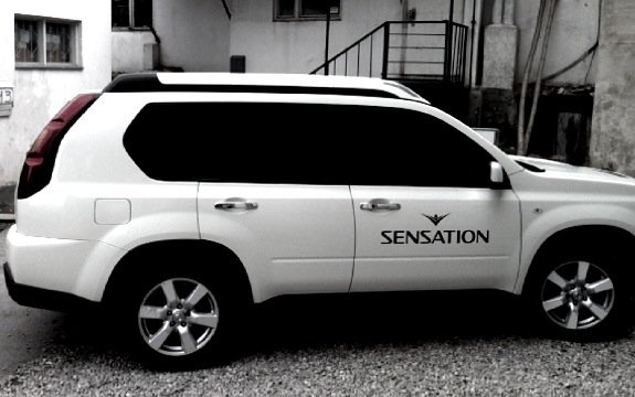 Білий їде на Sensation White 2