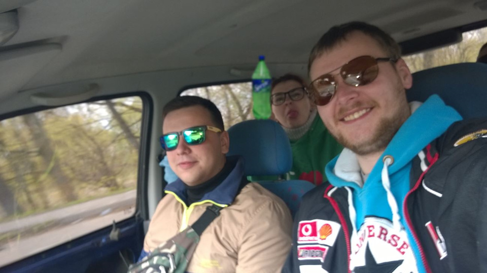 Всіх зі святом!) Виїхали на природу))) 1