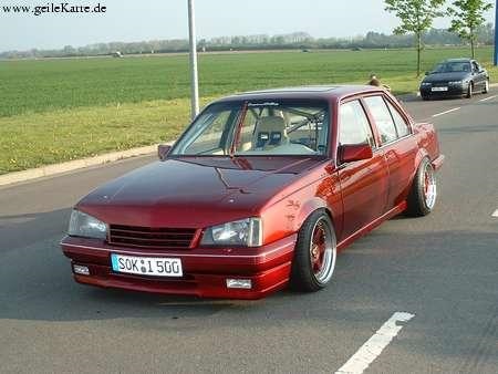 Opel Ascona 4