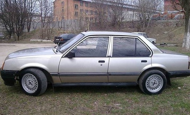 Рік після продажу 2