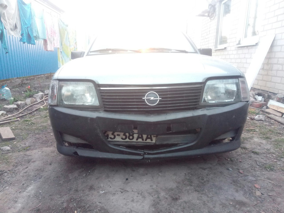 Знайшов бампер від geely mk 1 2