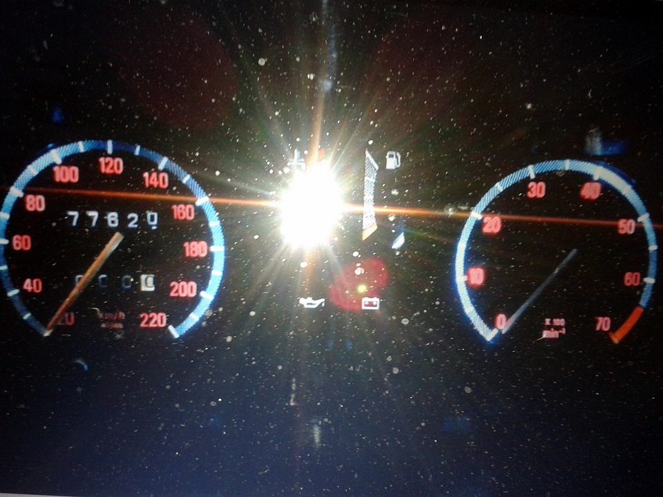 приборка плівка замість ізоленти. Моя гінеальність мене вражає і папка від файлів знайшла своє призначення 1