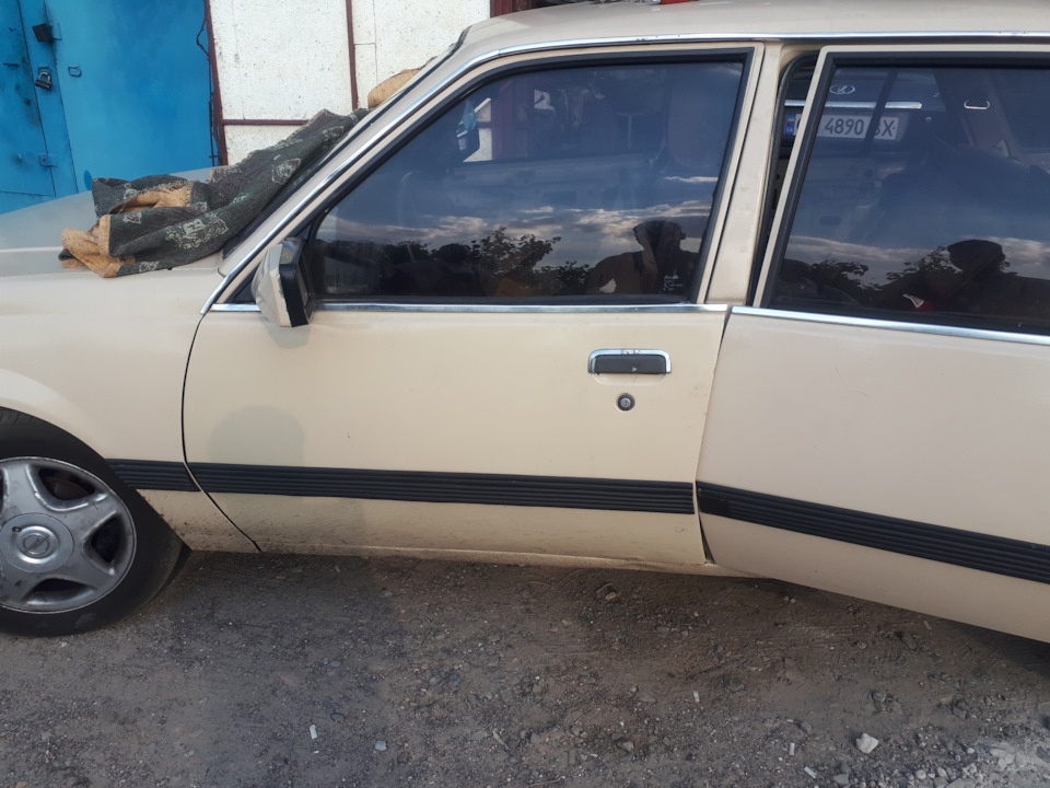 Ручки opel senator/record на opel ascona 1